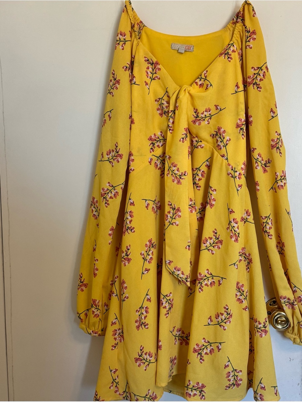 Gianni Bini Yellow Floral Tie-Front Long Sleeve Dress